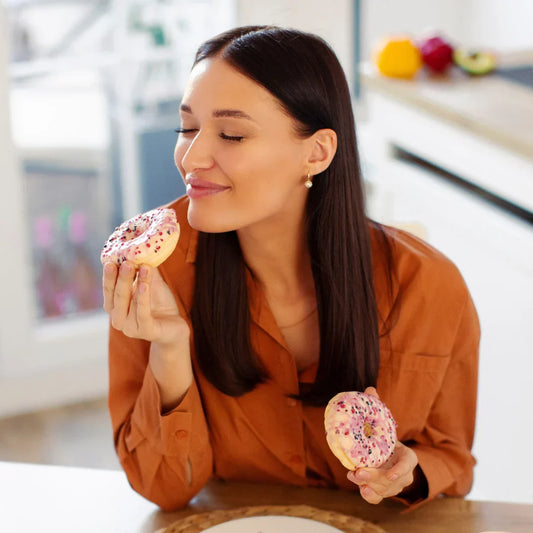 Constant Sugar Cravings at 4:00 PM? Your Body is Actually Asking for This
